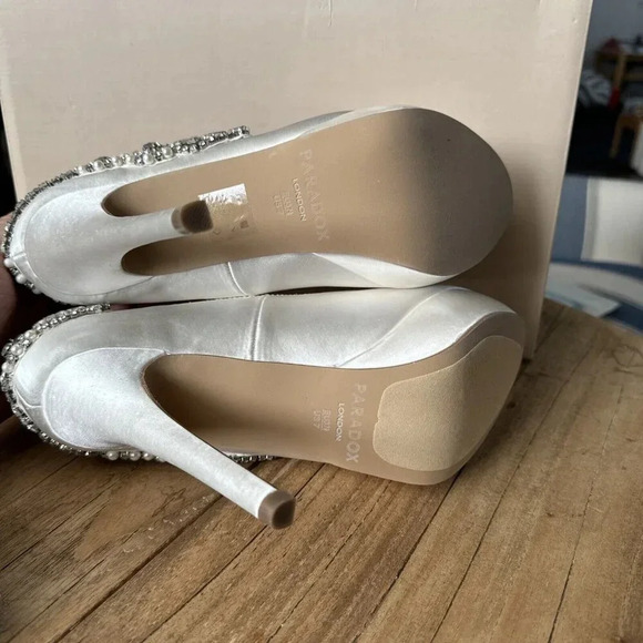NWB Paradox London Womens Indulgence Ivory Size 7 High Heel Wedding Pump - Picture 9 of 12